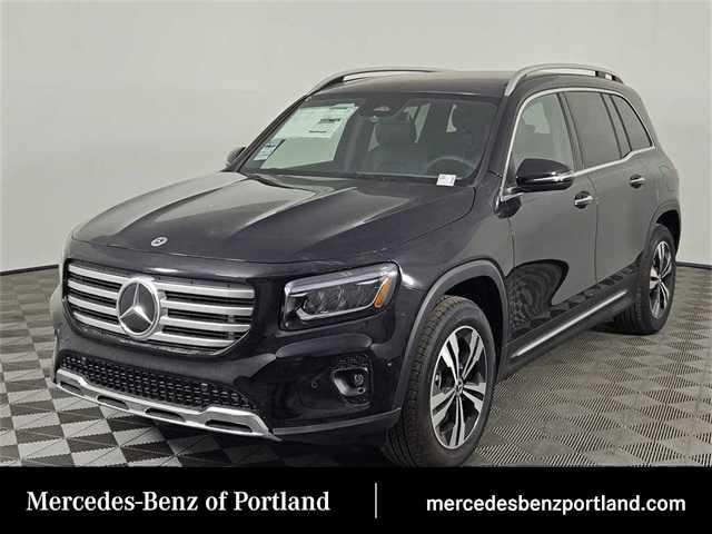 used 2025 Mercedes-Benz GLB 250 car, priced at $41,990
