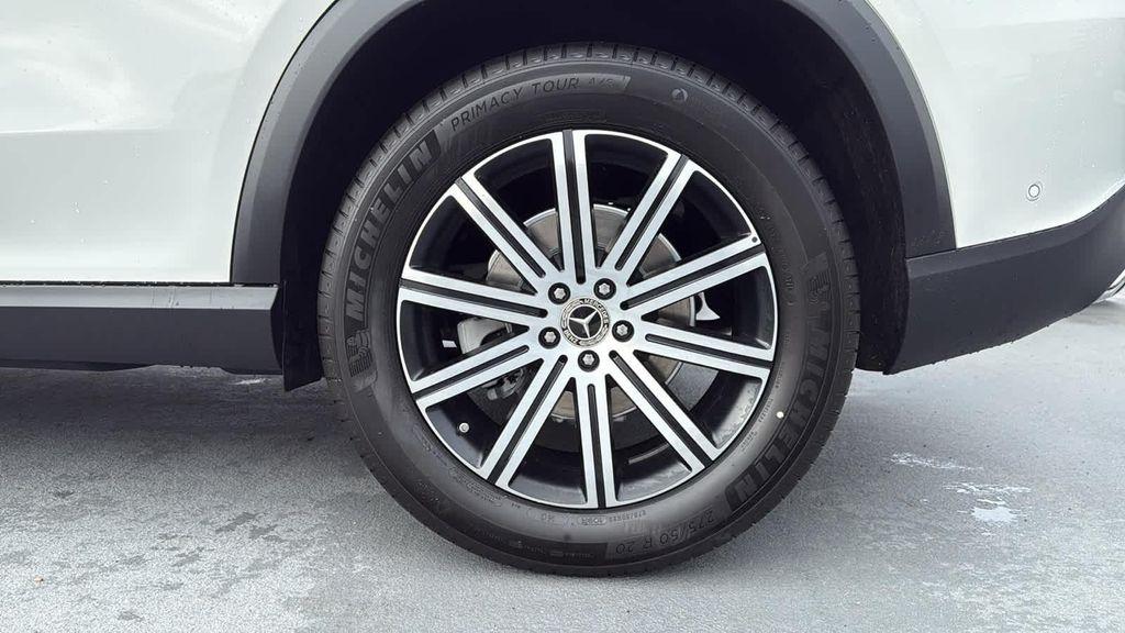 new 2026 Mercedes-Benz GLE 350 car, priced at $68,260