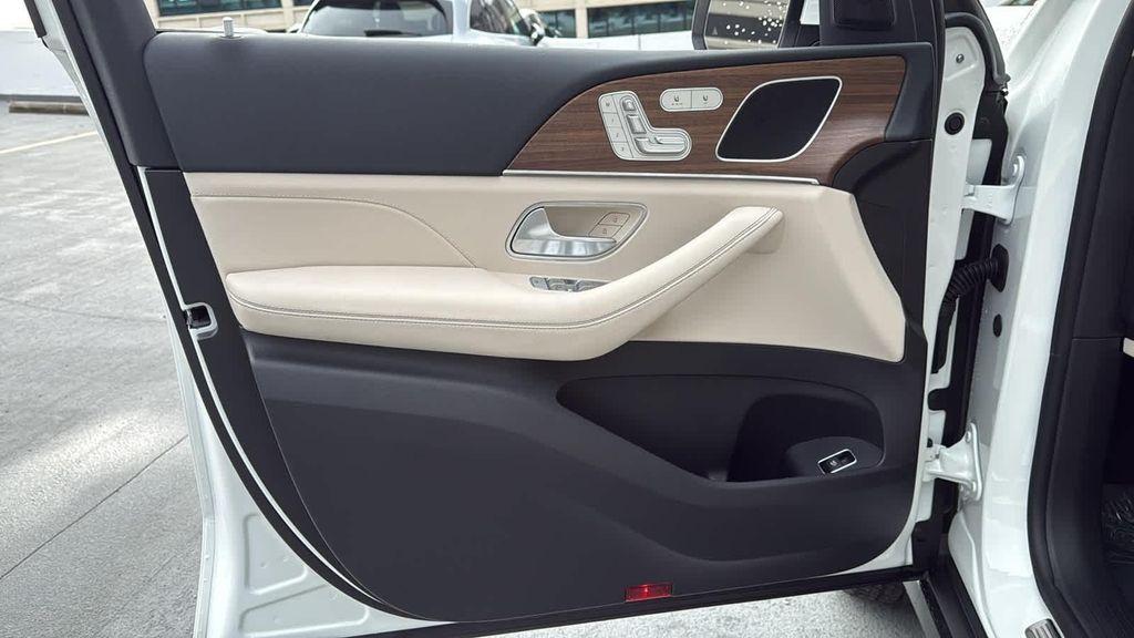 new 2026 Mercedes-Benz GLE 350 car, priced at $68,260