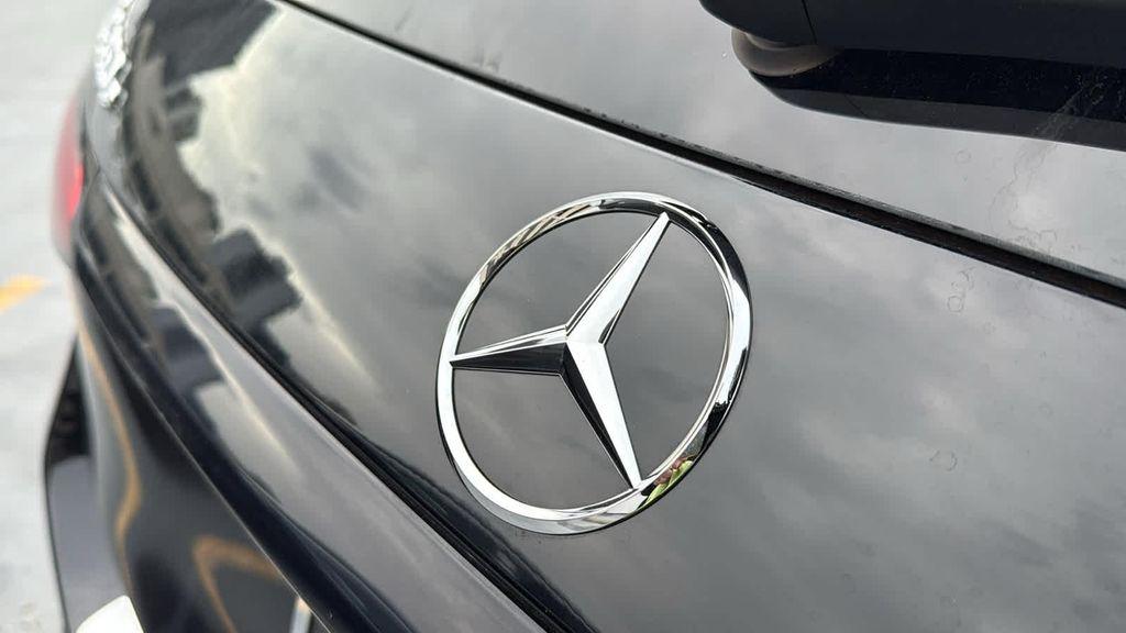 new 2025 Mercedes-Benz GLC 350e car, priced at $60,752