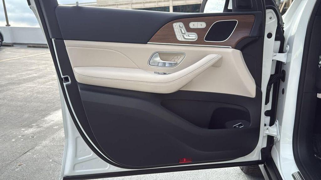 new 2026 Mercedes-Benz GLE 350 car, priced at $68,165