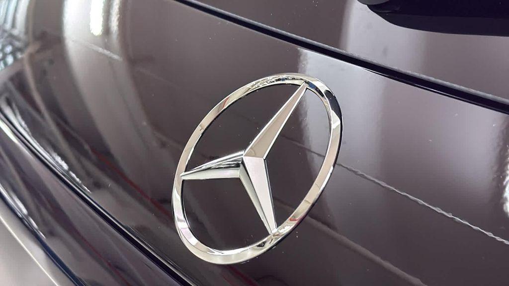 new 2026 Mercedes-Benz GLC 300 car, priced at $60,785