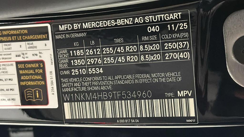 new 2026 Mercedes-Benz GLC 300 car, priced at $60,785