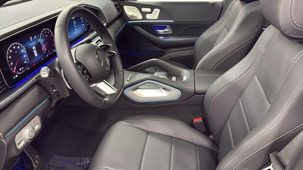 new 2025 Mercedes-Benz GLS 450 car, priced at $89,005