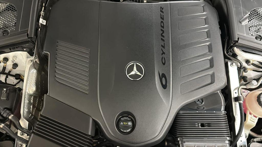 new 2025 Mercedes-Benz S-Class car, priced at $130,534