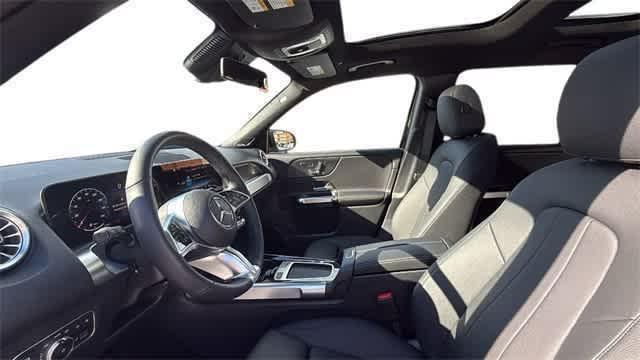 used 2025 Mercedes-Benz GLB 250 car, priced at $43,990
