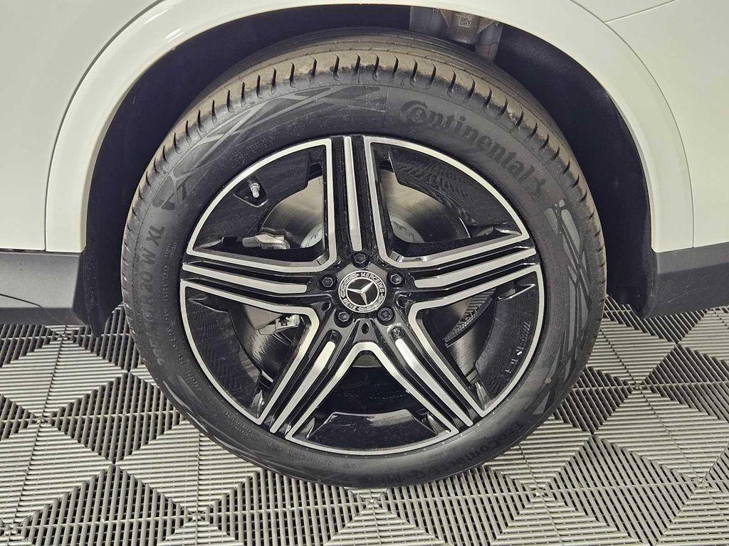 new 2025 Mercedes-Benz GLC 350e car, priced at $64,110