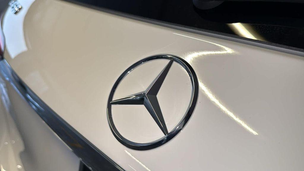 new 2026 Mercedes-Benz GLE 450 car, priced at $92,065