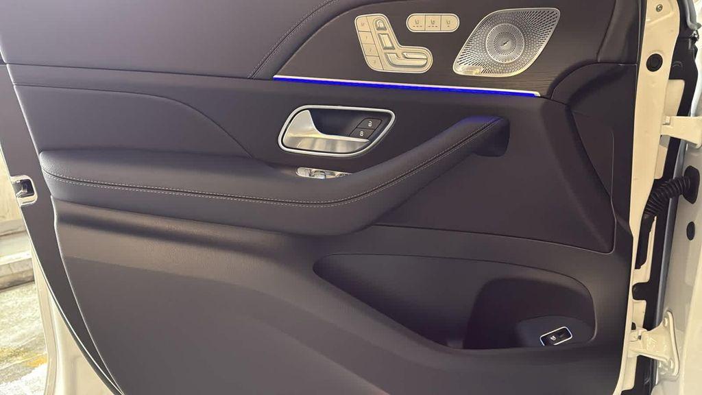 new 2026 Mercedes-Benz GLE 450 car, priced at $92,065