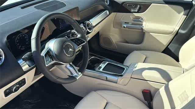used 2025 Mercedes-Benz GLB 250 car, priced at $43,990