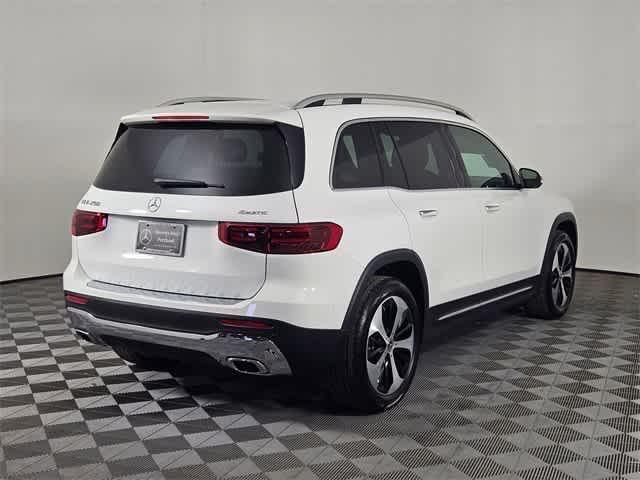used 2025 Mercedes-Benz GLB 250 car, priced at $43,990