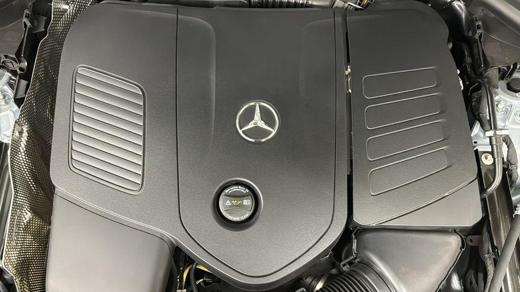 new 2025 Mercedes-Benz GLC 350e car, priced at $61,442