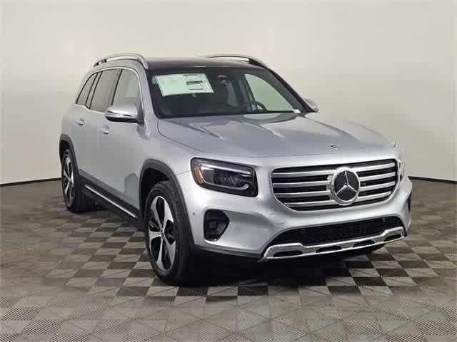 used 2025 Mercedes-Benz GLB 250 car, priced at $43,990