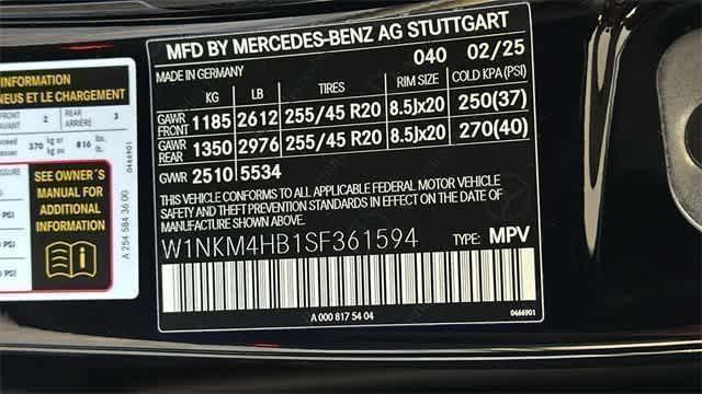 used 2025 Mercedes-Benz GLC 300 car, priced at $46,990