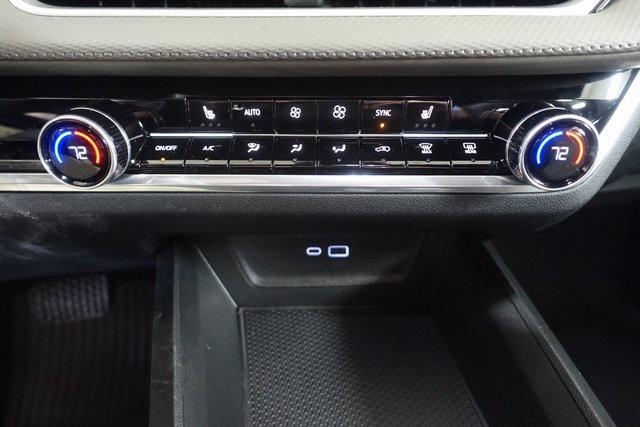 new 2026 Chevrolet Equinox car, priced at $34,870