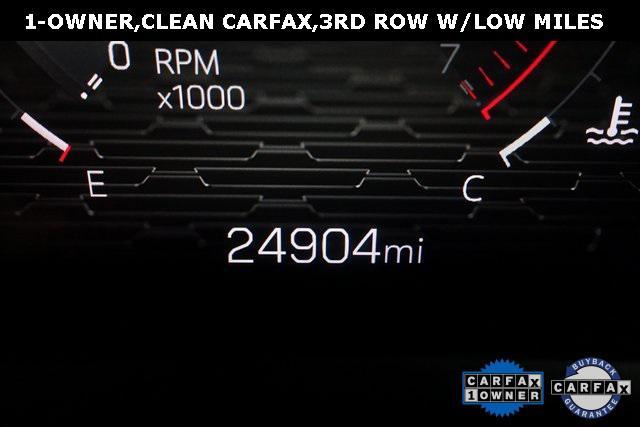 used 2025 GMC Acadia car, priced at $32,000