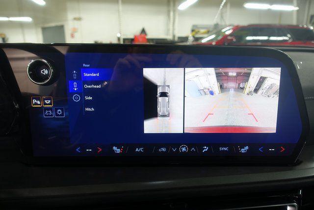 new 2026 Chevrolet Traverse car, priced at $47,125