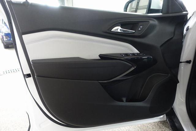 new 2026 Chevrolet Trax car, priced at $26,460