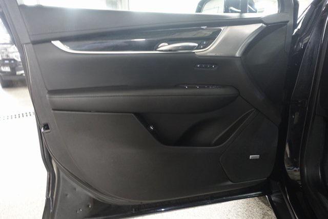 used 2021 Cadillac XT5 car, priced at $26,989