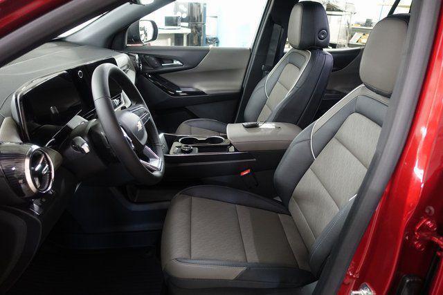 new 2026 Chevrolet Equinox car, priced at $34,610