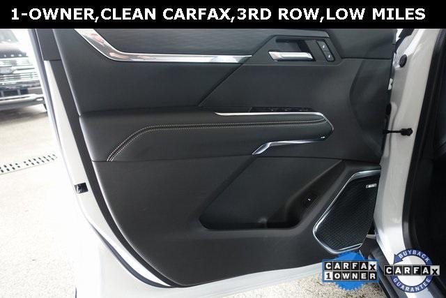 used 2025 GMC Acadia car, priced at $32,721