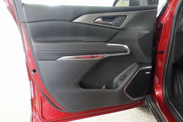 used 2025 Chevrolet Traverse car, priced at $38,500