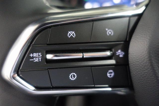 used 2025 Chevrolet Traverse car, priced at $38,500