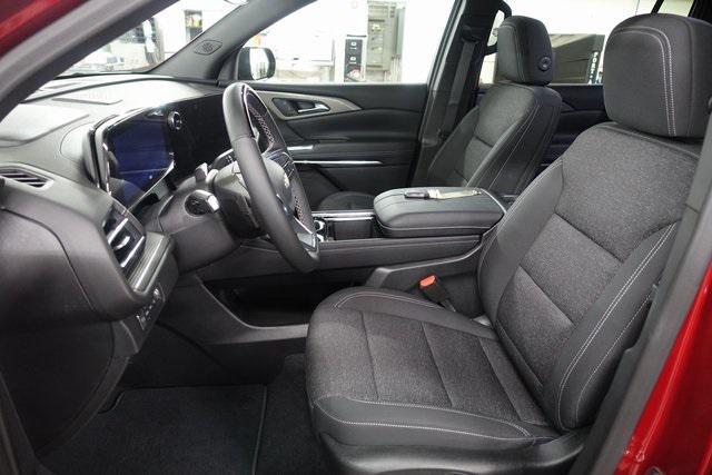 used 2025 Chevrolet Traverse car, priced at $38,500