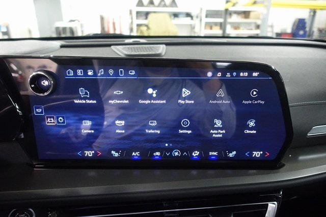 used 2025 Chevrolet Traverse car, priced at $38,500