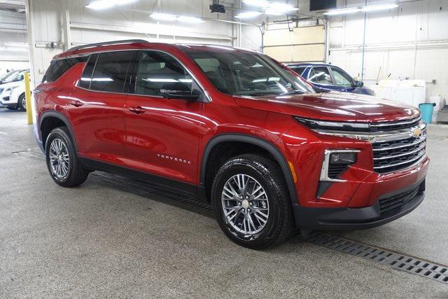 used 2025 Chevrolet Traverse car, priced at $38,500