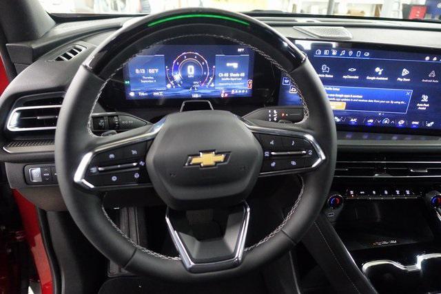 used 2025 Chevrolet Traverse car, priced at $38,500