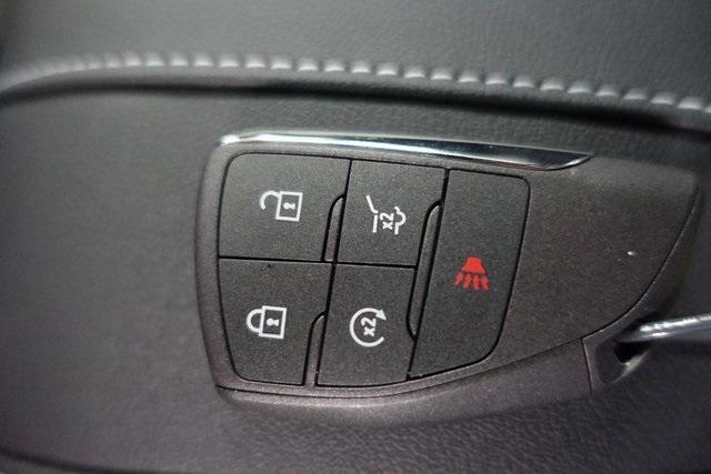 used 2025 Chevrolet Traverse car, priced at $38,500