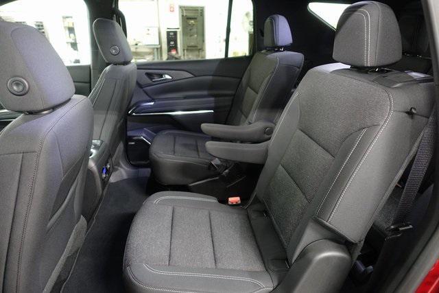 used 2025 Chevrolet Traverse car, priced at $38,500