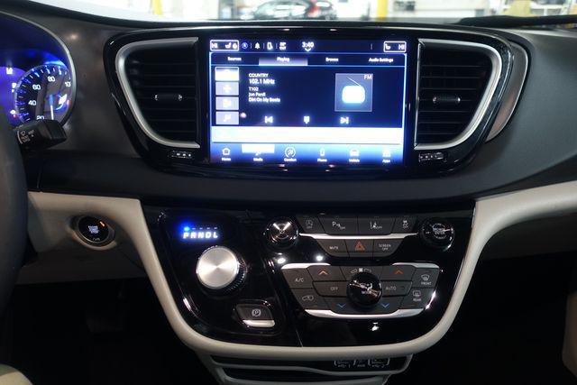 used 2024 Chrysler Pacifica car, priced at $29,253