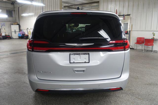 used 2024 Chrysler Pacifica car, priced at $29,253