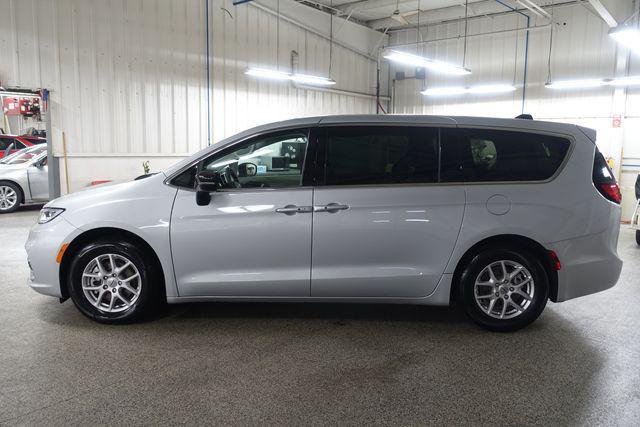 used 2024 Chrysler Pacifica car, priced at $29,253