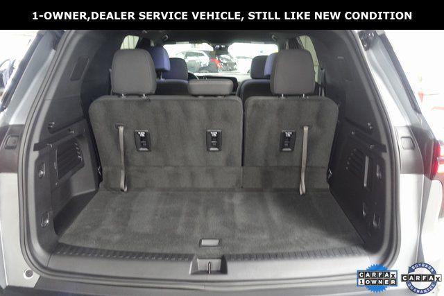 used 2025 Chevrolet Traverse car, priced at $39,393