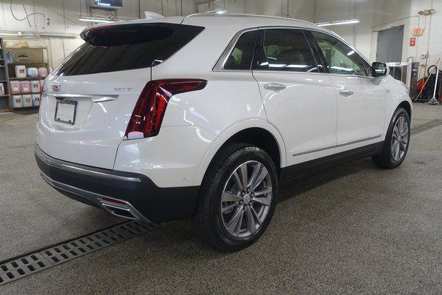 new 2025 Cadillac XT5 car, priced at $59,165