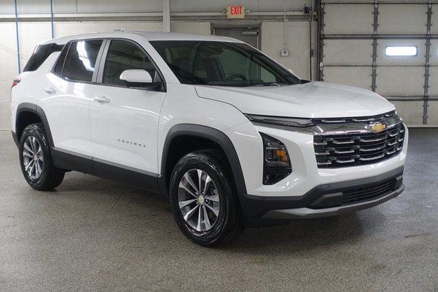 new 2026 Chevrolet Equinox car, priced at $34,115