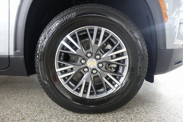 new 2026 Chevrolet Traverse car, priced at $45,345