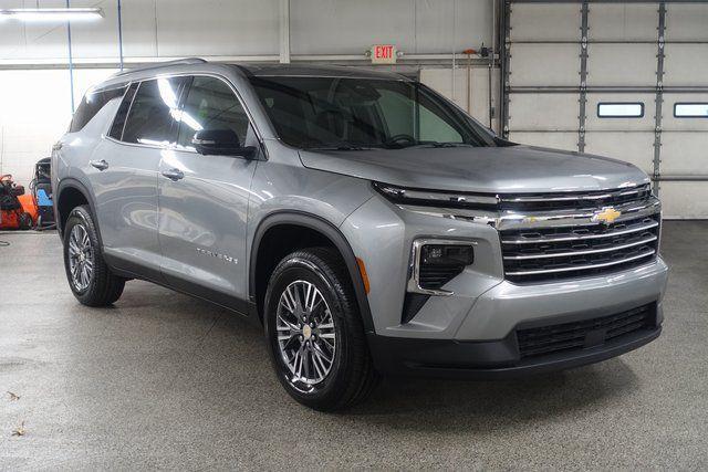 new 2026 Chevrolet Traverse car, priced at $45,345