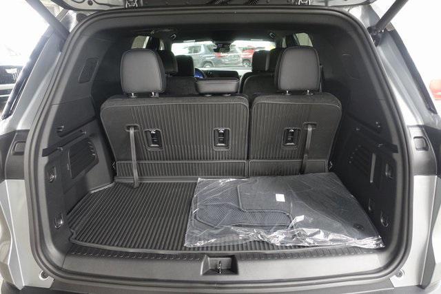 new 2026 Chevrolet Traverse car, priced at $45,345