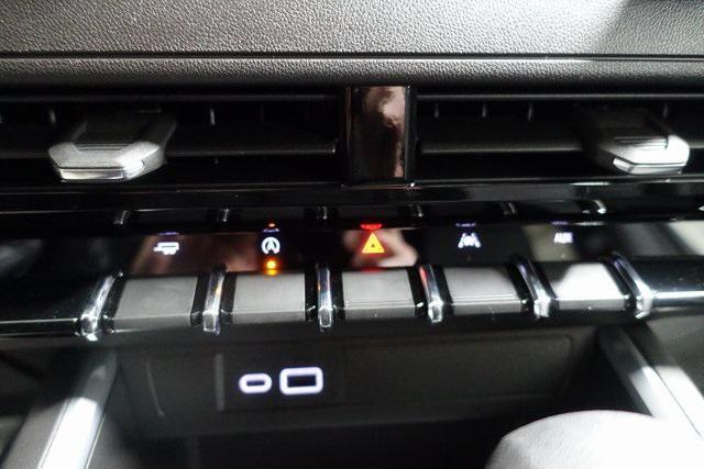 new 2025 Chevrolet Colorado car, priced at $35,935