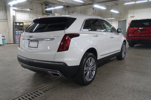 new 2025 Cadillac XT5 car, priced at $55,135