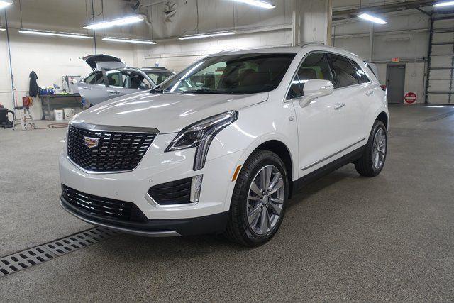 new 2025 Cadillac XT5 car, priced at $55,135