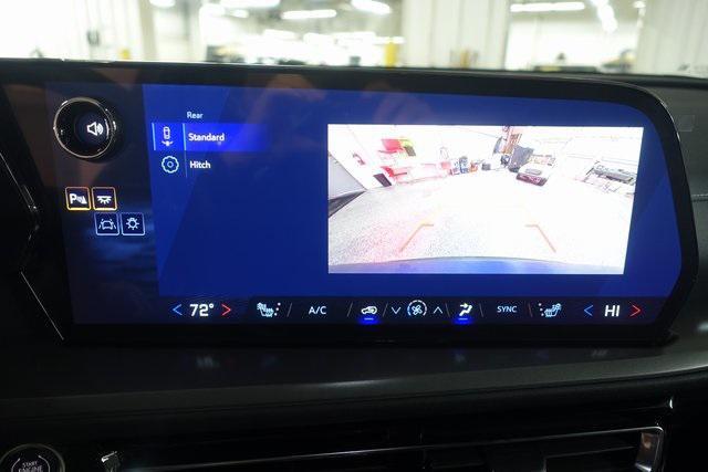 new 2026 Chevrolet Traverse car, priced at $43,120