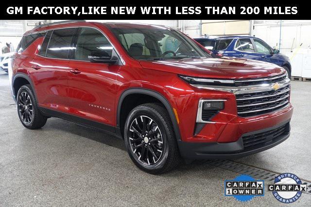 used 2025 Chevrolet Traverse car, priced at $36,432