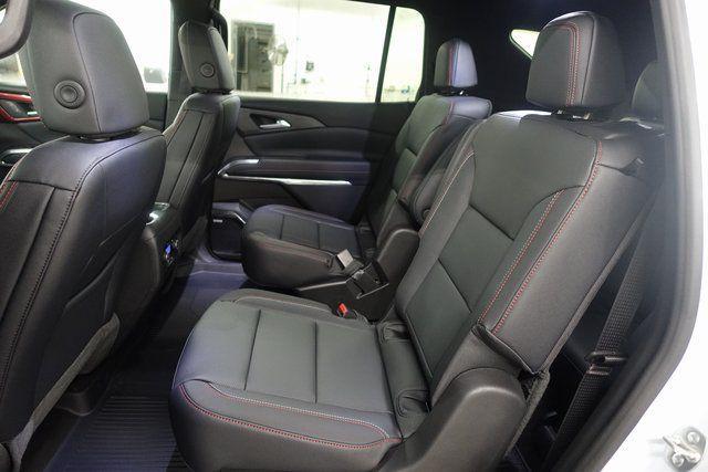 new 2026 Chevrolet Traverse car, priced at $58,875