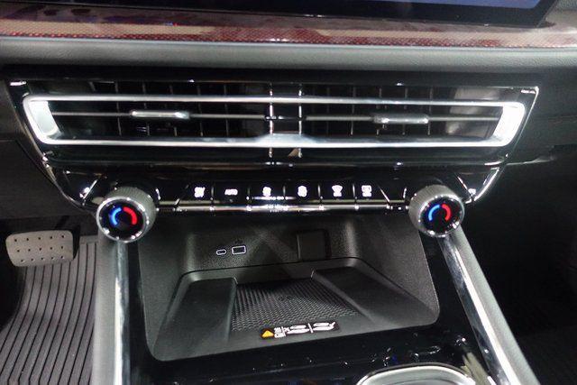 new 2026 Chevrolet Traverse car, priced at $58,875