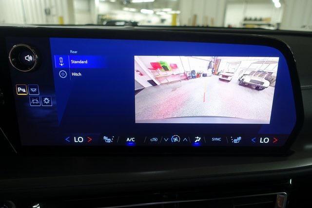 used 2025 Chevrolet Traverse car, priced at $36,291